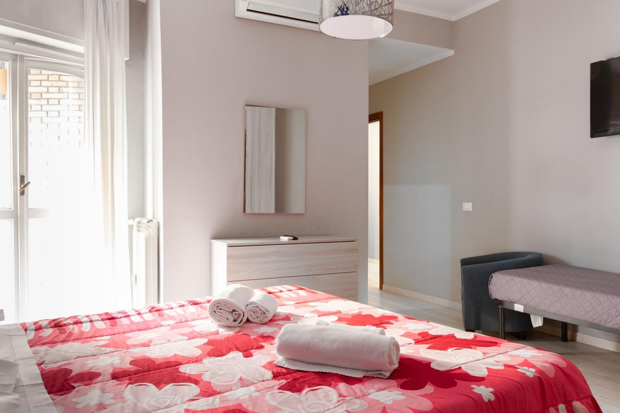 Affittacamere Alpino 76 Rome Bagian luar foto